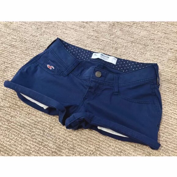 Hollister Pants - Hollister - Ultra Low-Rise Twill Shortie Shorts (00, w24)